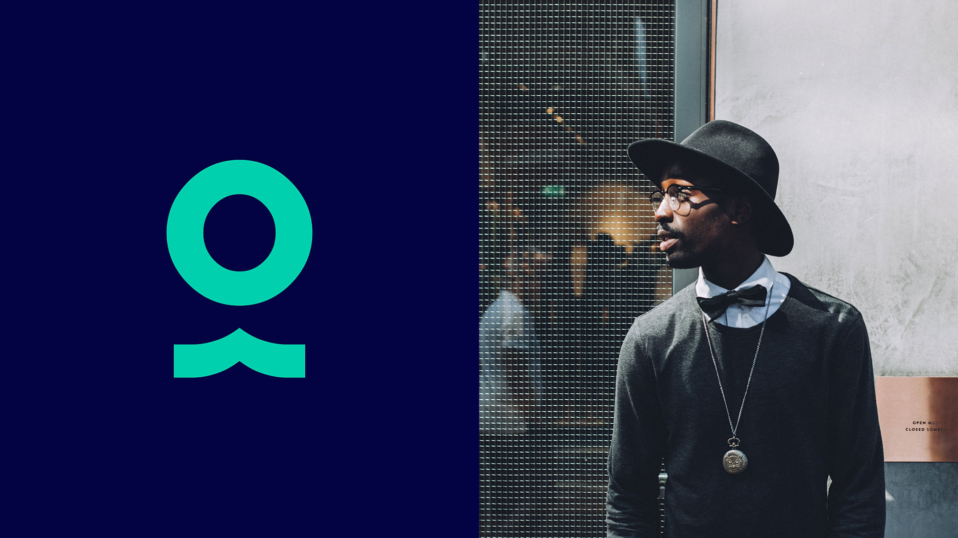Logo Diversico avec homme noir